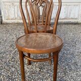 Lot Series of 6 art nouveau bentwood bistro chairs