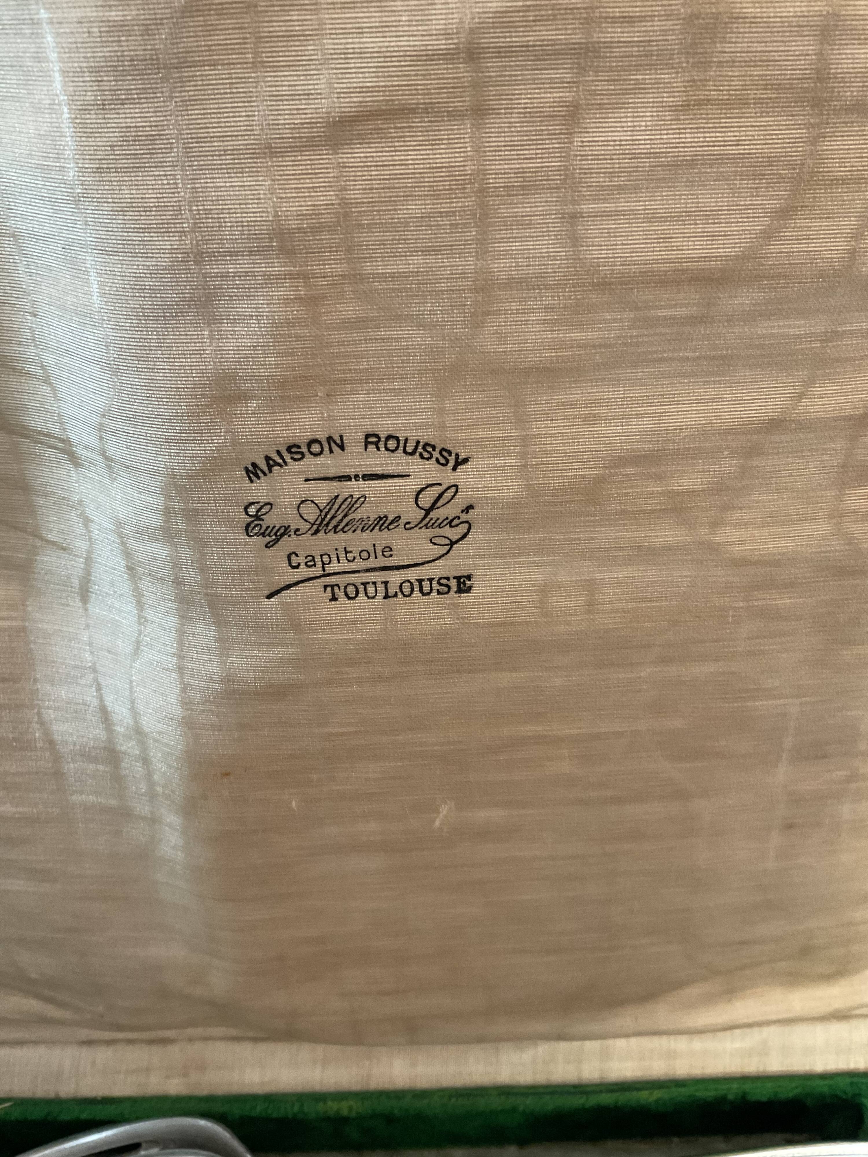 Box 12 spoons and 12 towels, House roussy toulouse