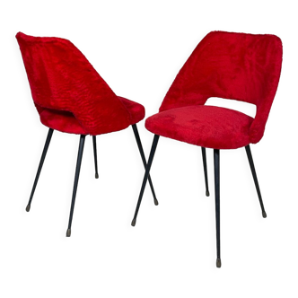 Red moumoute chair