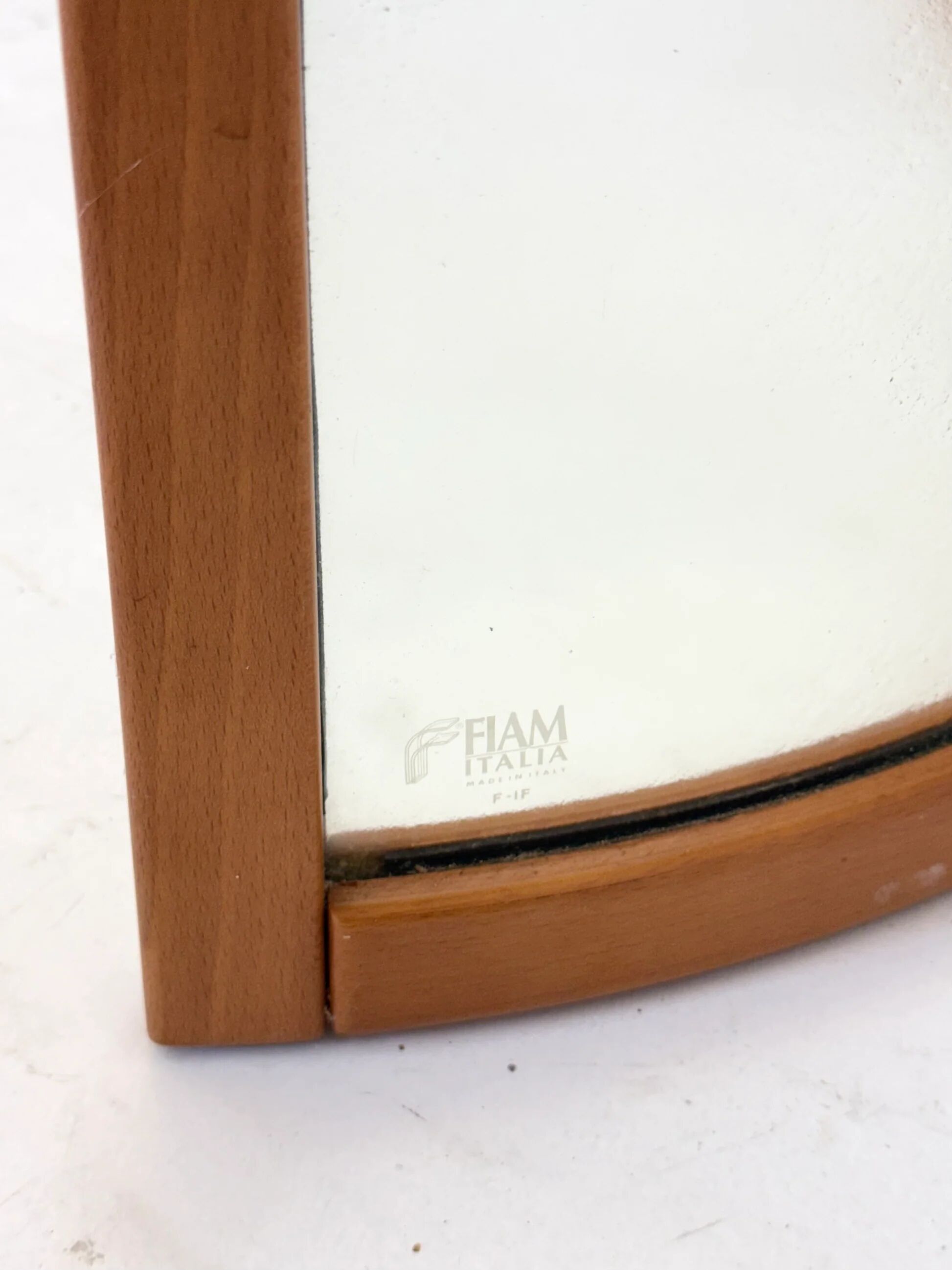 Esse room divider by Vittorio Livi for Fiam