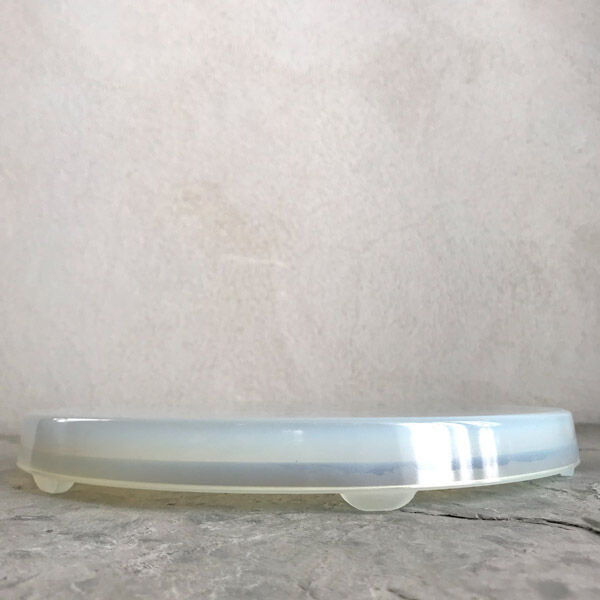 Art Deco flat underside in opalescent glass