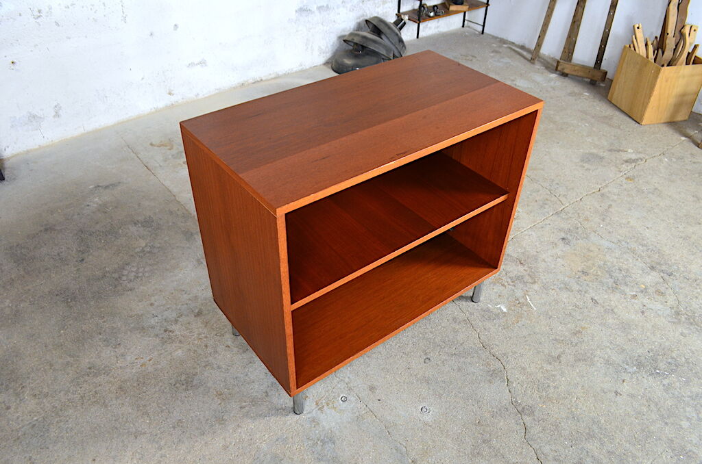 Scandinavian design shelf Neli vintage 1960