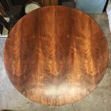 Table ronde en palissandre avec rallongedes années 70
