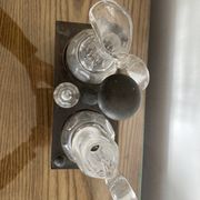 Servant oil and vinegar