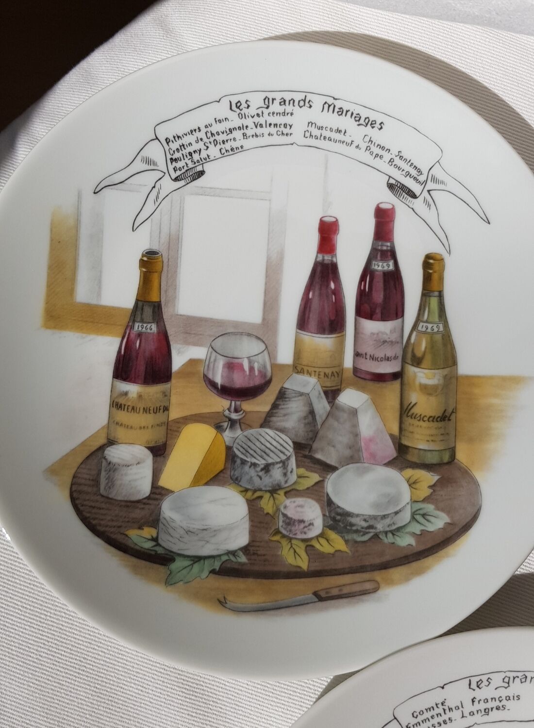 Plateau de fromages en porcelaine avec 6 assiettes assorties