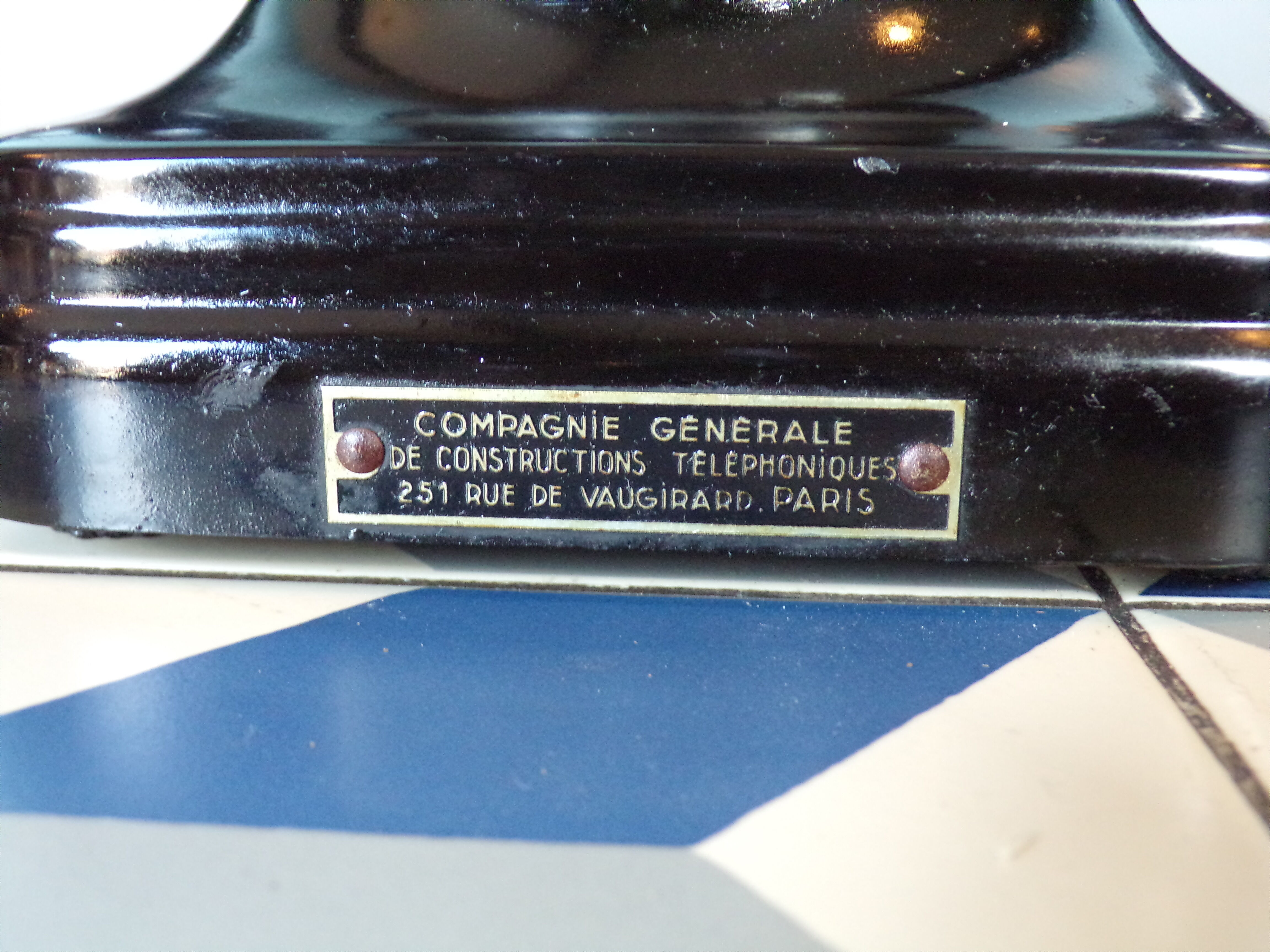 Phone 1950 CGTC in Bakelite