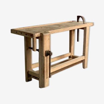 Old carpenter's workbench place in solid oak