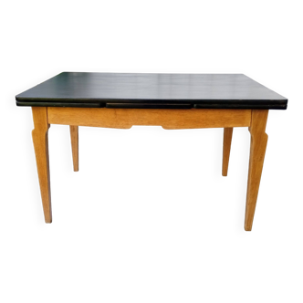 Vintage Mado table