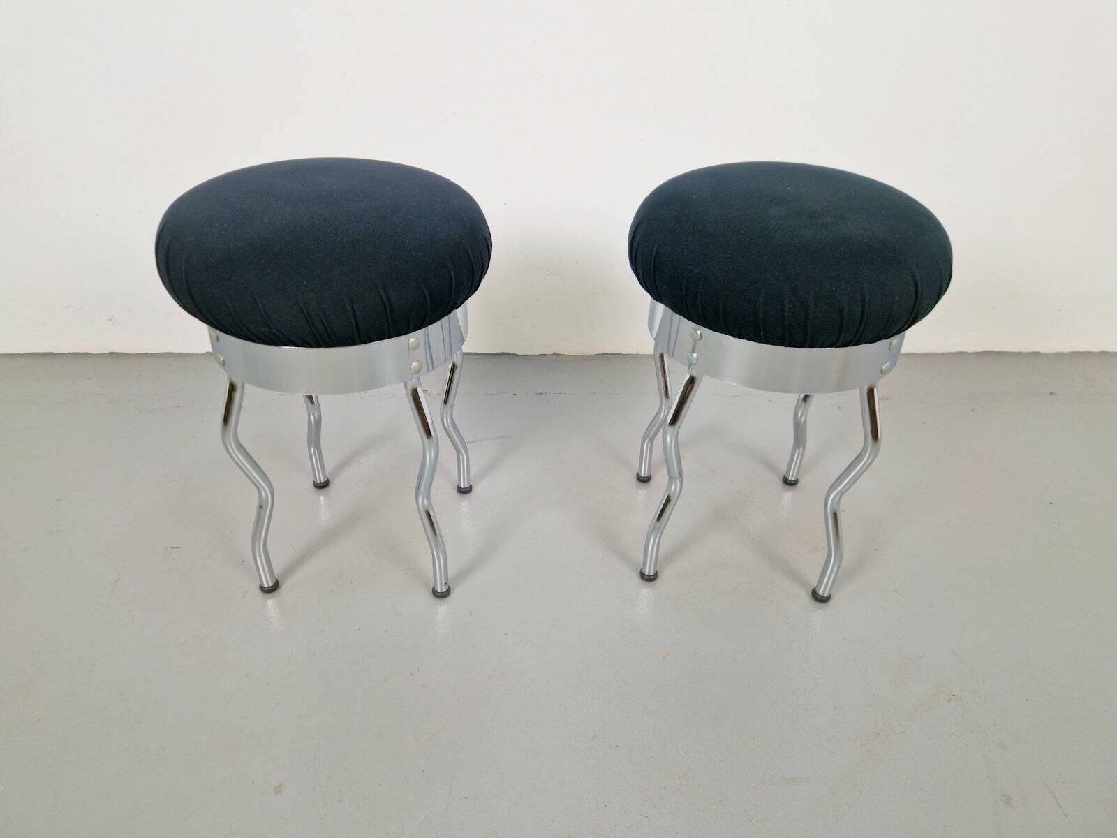 Vintage Uri Stools with Waved Chrome Legs and Black Seats by Per Ivar Ledang for Ikea, 1995, Set of 2