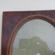 Encadrement en loupe et marqueterie