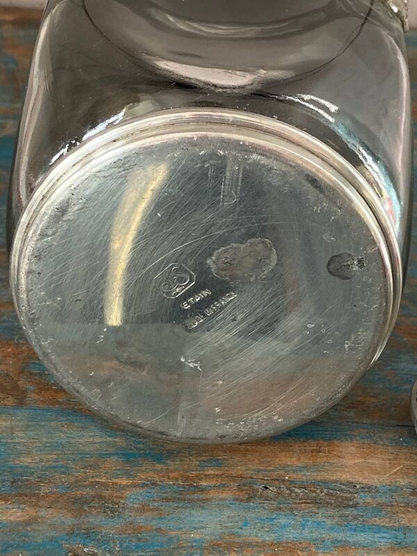 Carafe à whisky en verre et étain