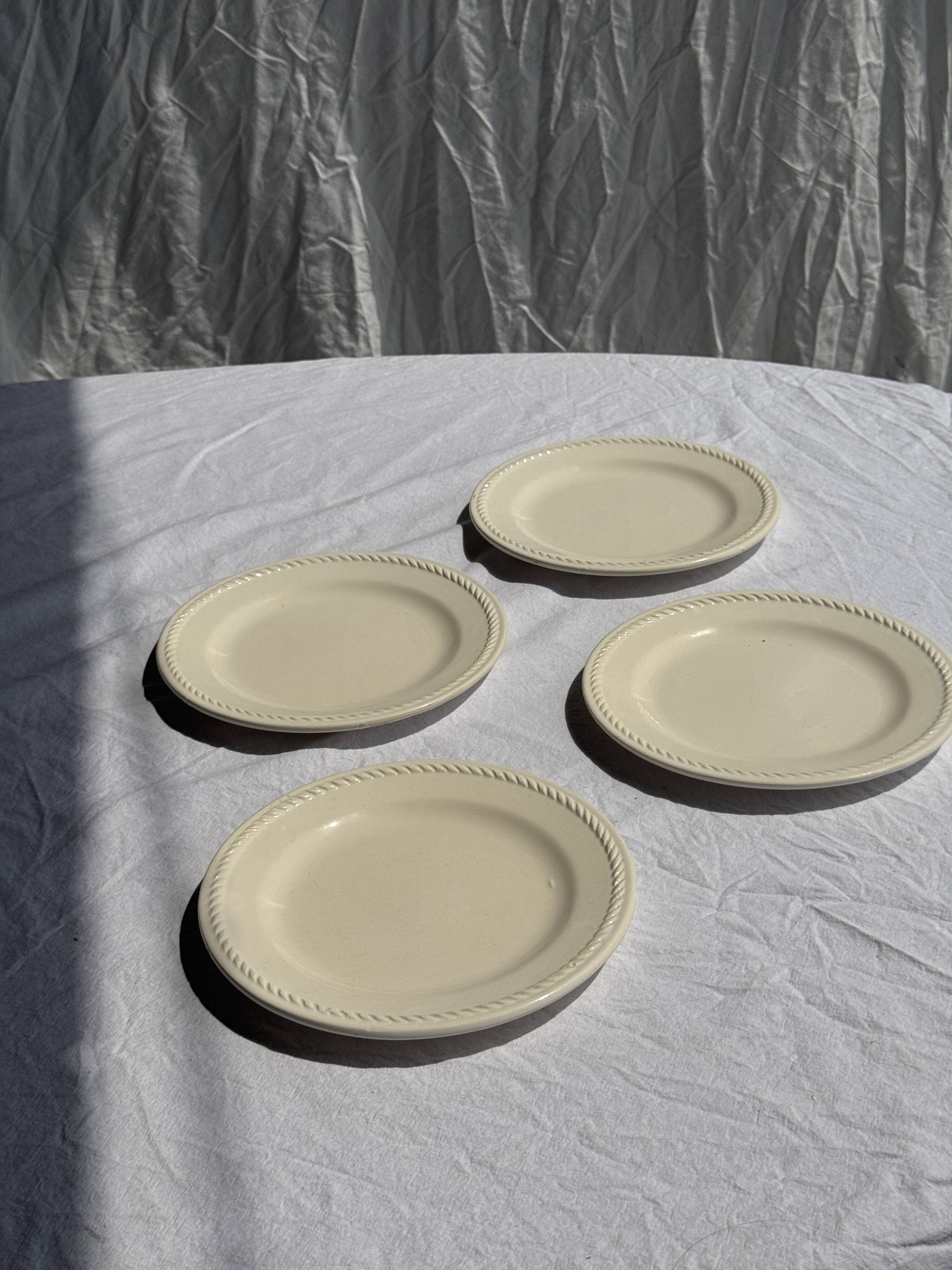 Set of 4 small vintage white dessert plates D21