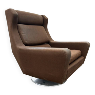 Scandinavian swivel armchair 1970