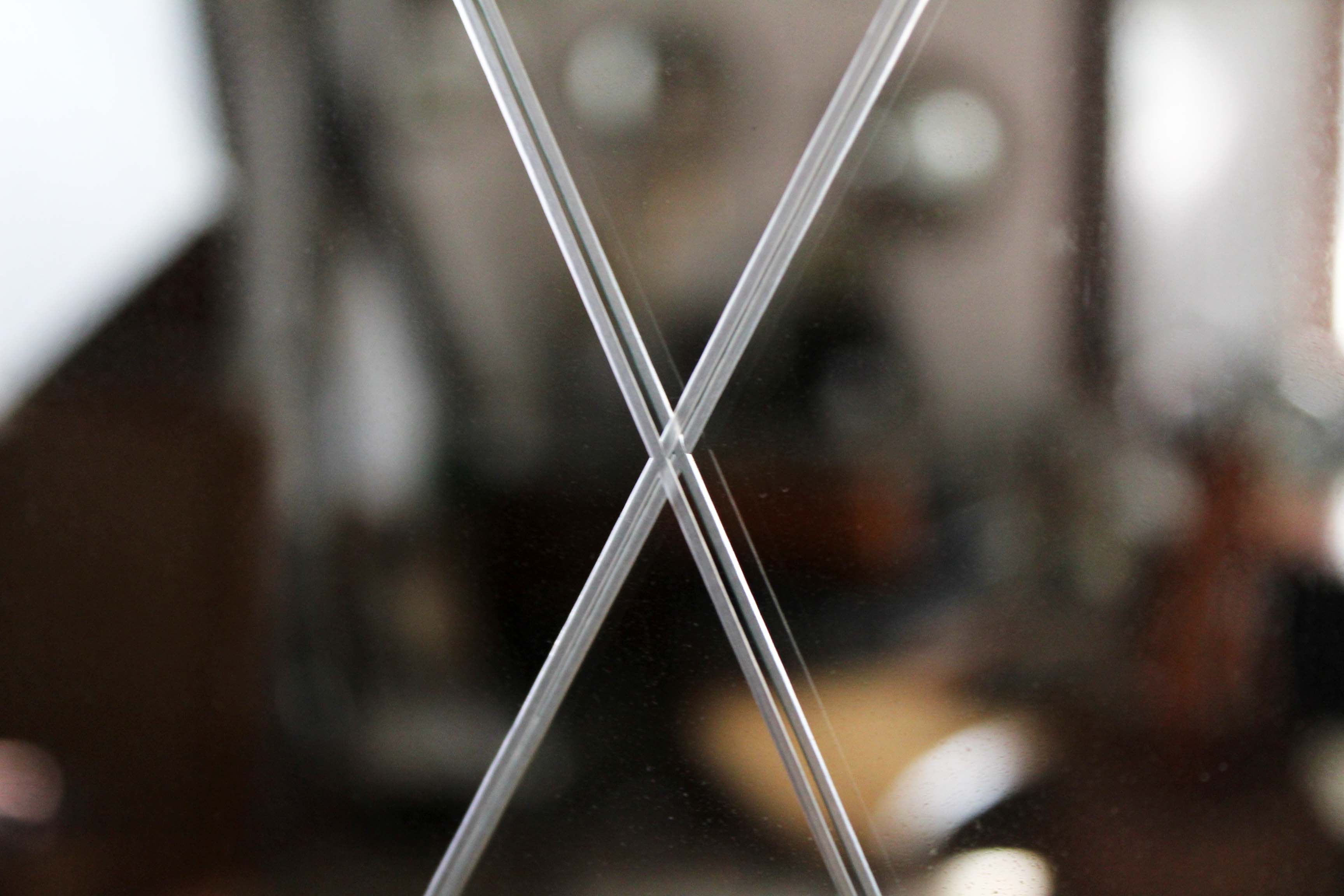 Original mirror with its engraved glass diamond pattern 52x33cm