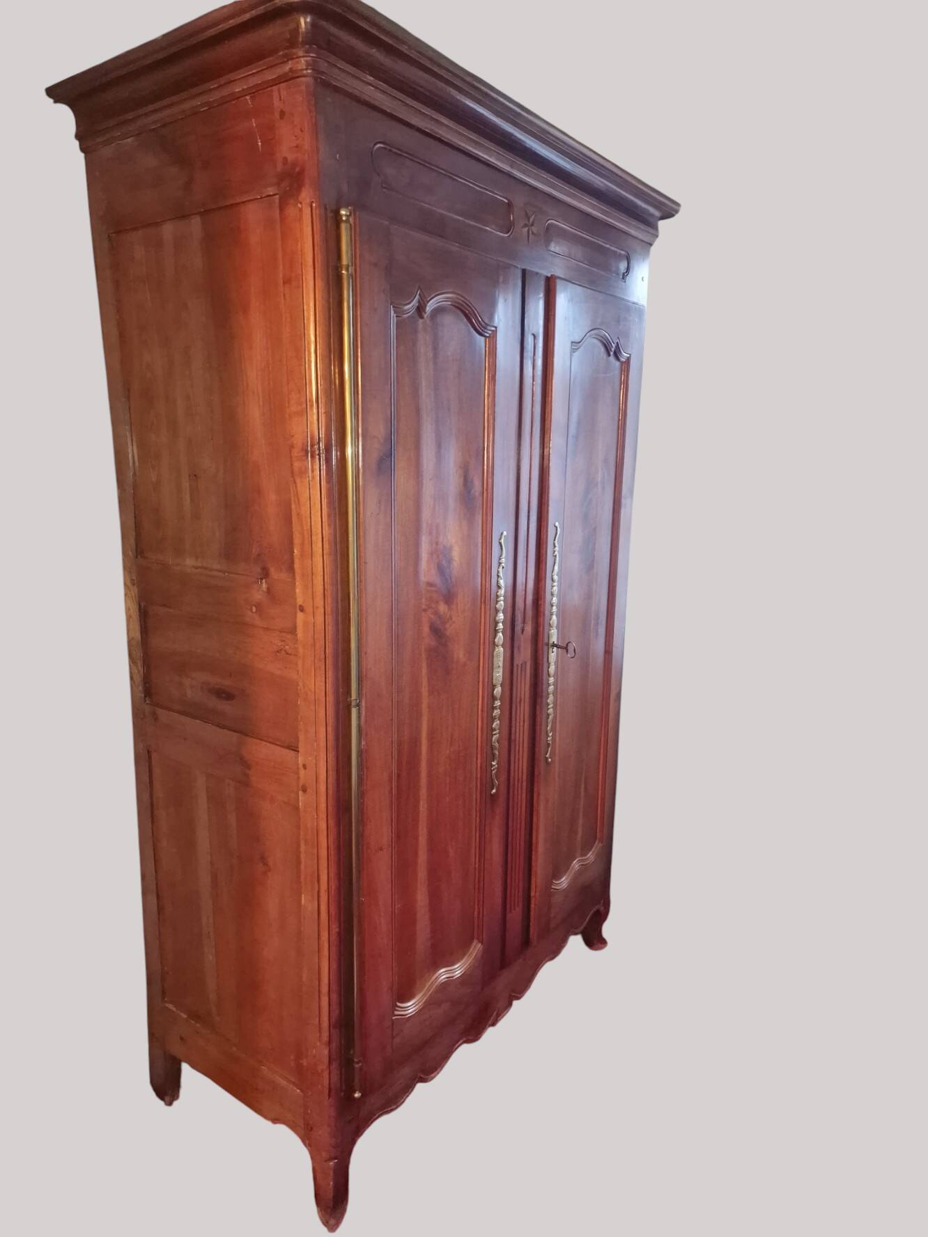 Louis XV wardrobe in cherry wood