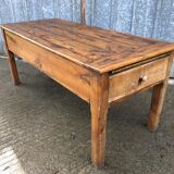 Table de ferme rustique ancienne en cerisier massif à 3 tiroirs et 1 tirette