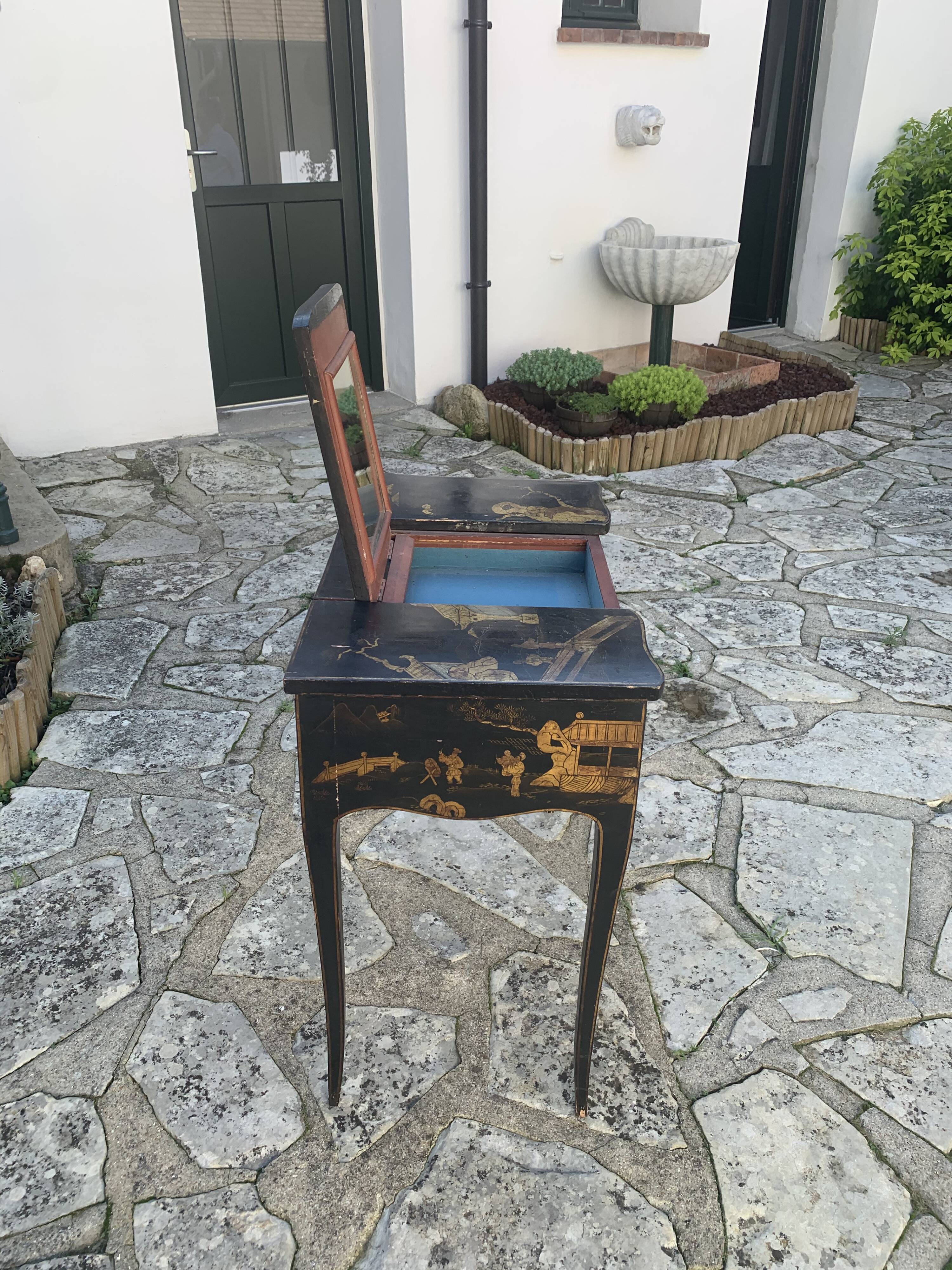 Ancient asian dressing table