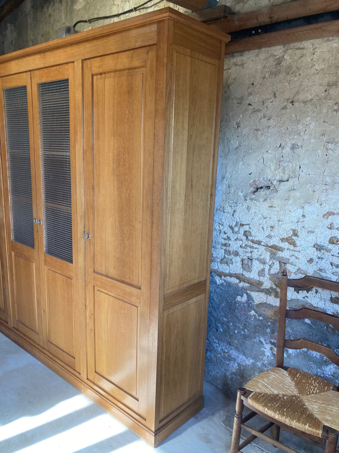 XXL cabinet