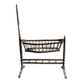 Berceau ancien en bois tourné