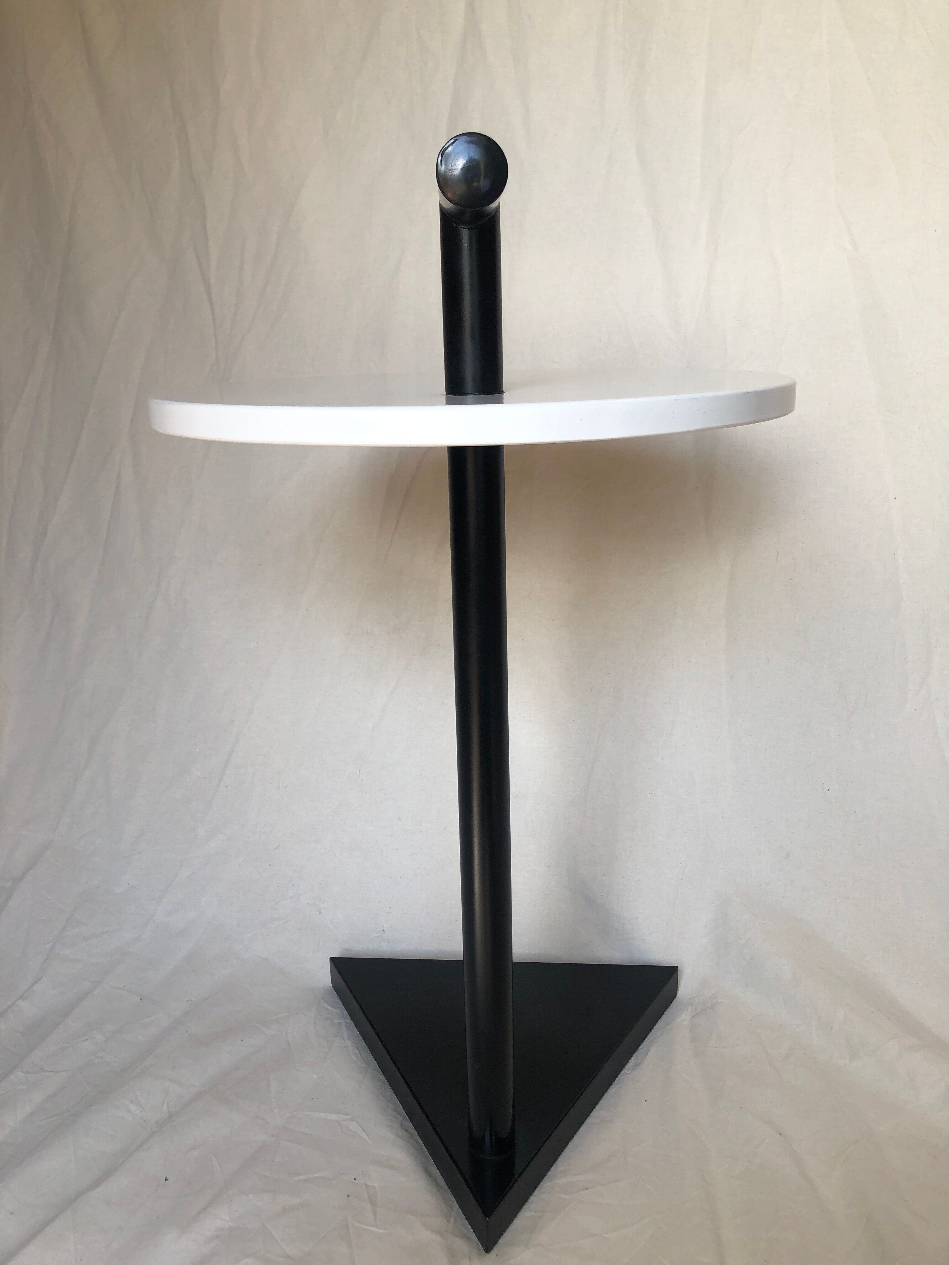 80s side table, black & white geometric shapes