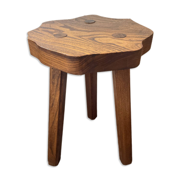 Tripod farmhouse stool in solid oak