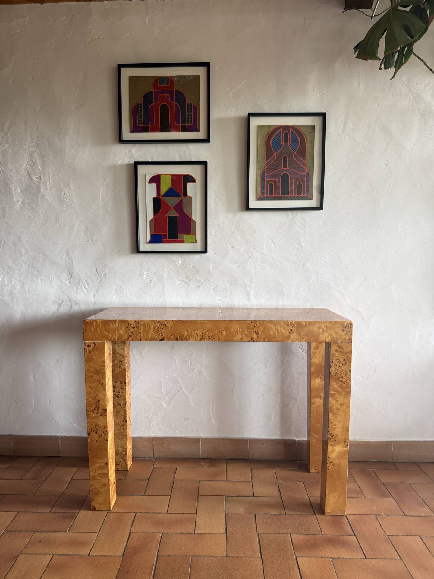 Console en loupe d'orme