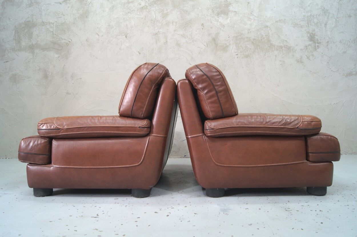 A pair of vintage Italian leather Lounge Chairs, 1970s
