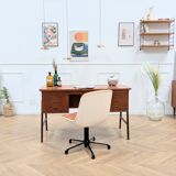 Designer double-sided desk