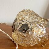 Lampe suspension baladeuse globe ancien en verre doré griffe de suspension en laiton LAMP-7385
