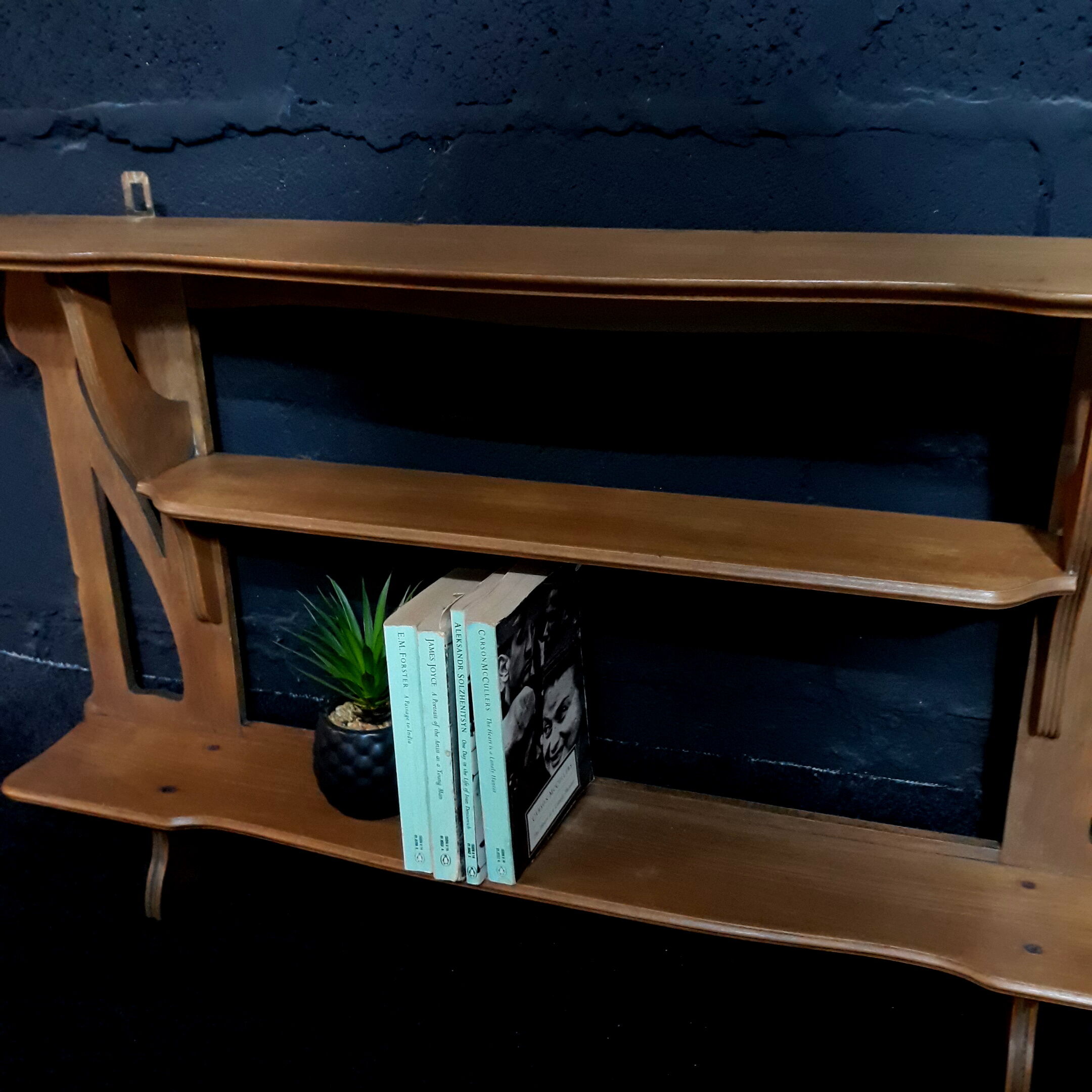 Art nouveau murale shelf