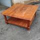 Table basse carré en sapin double plateau