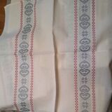 12 Pyrenees linen napkins