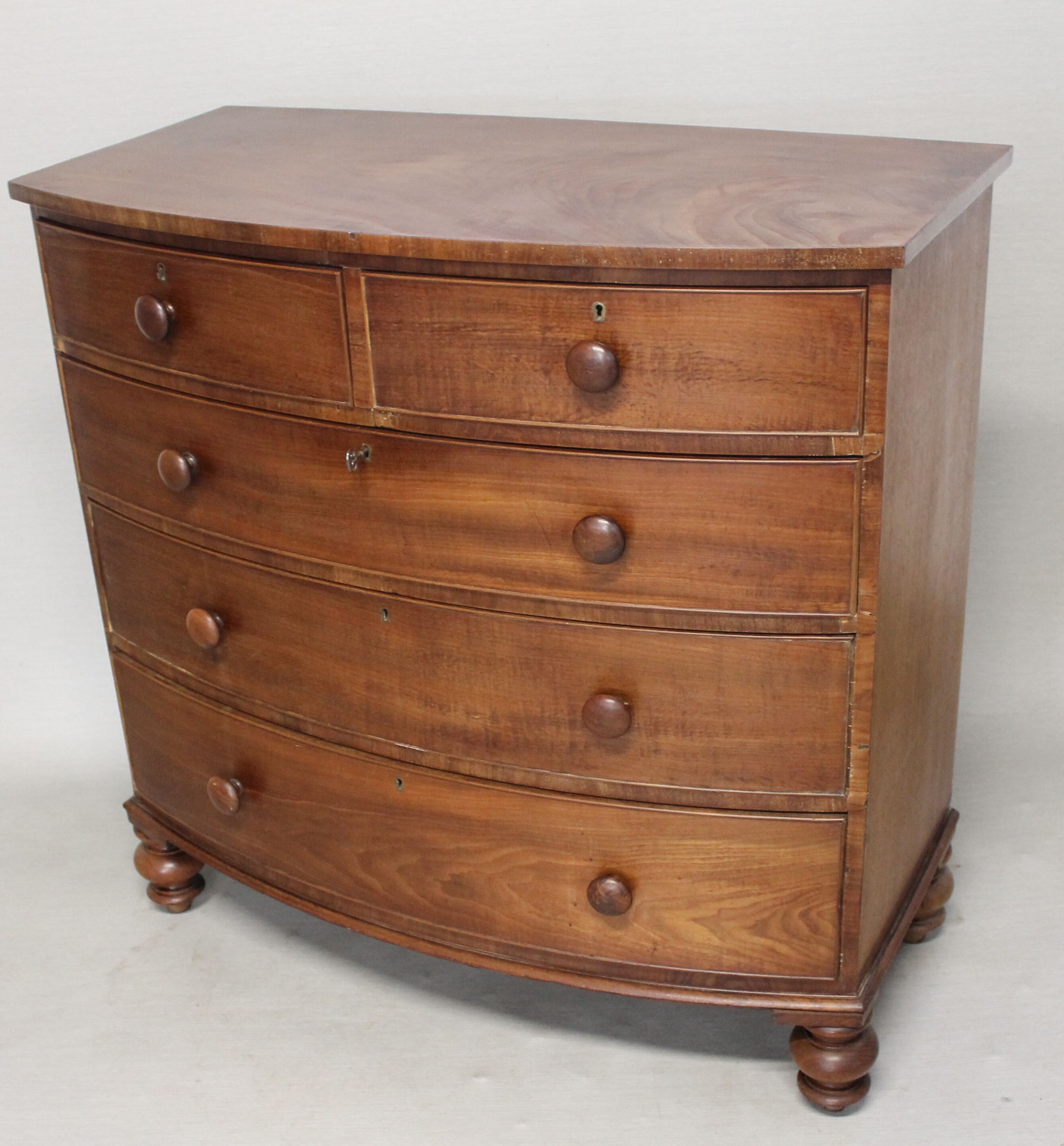 Mahogany veneer curved, English work, circa 1840