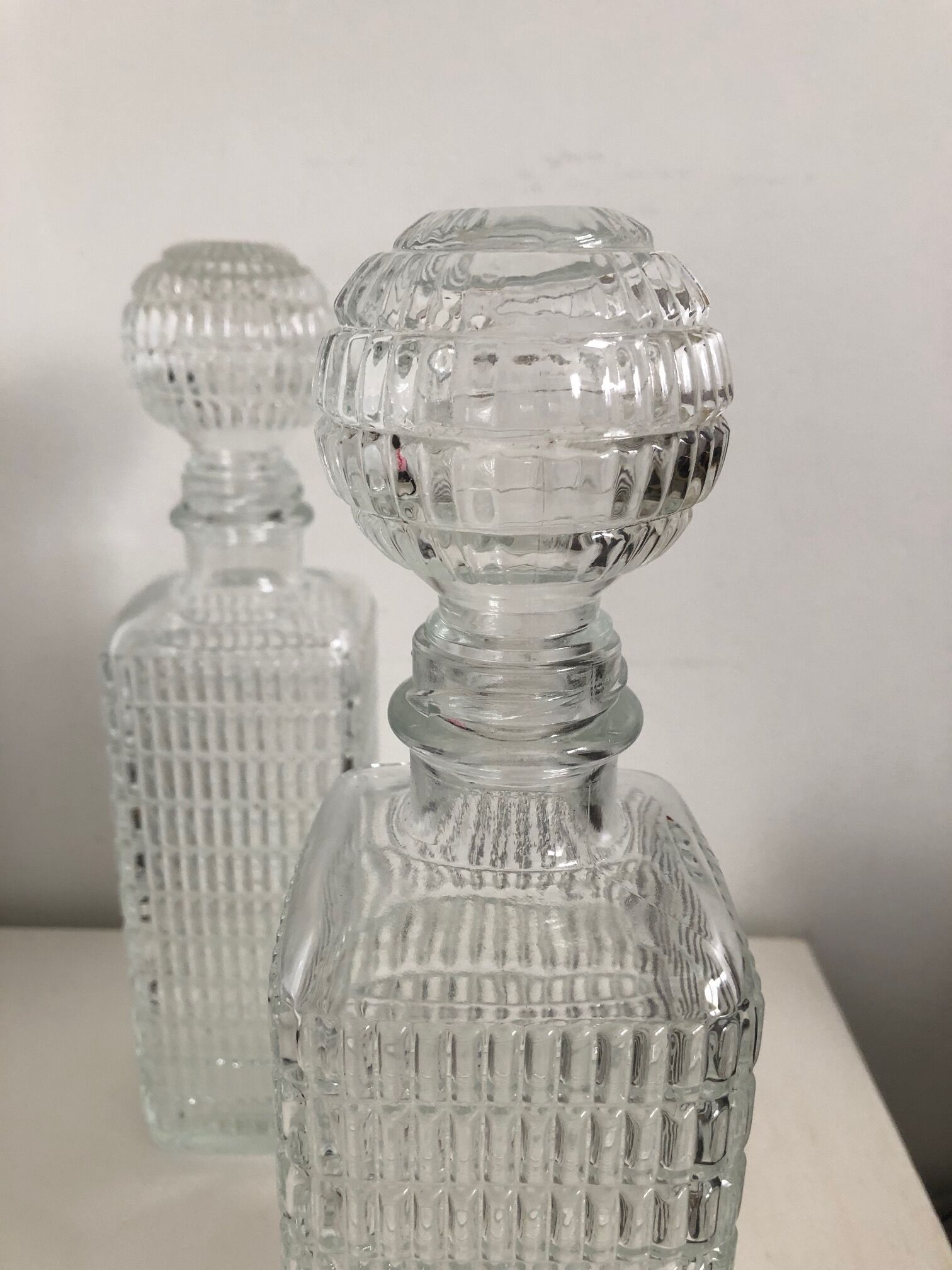 Paire de carafes à whisky années 70