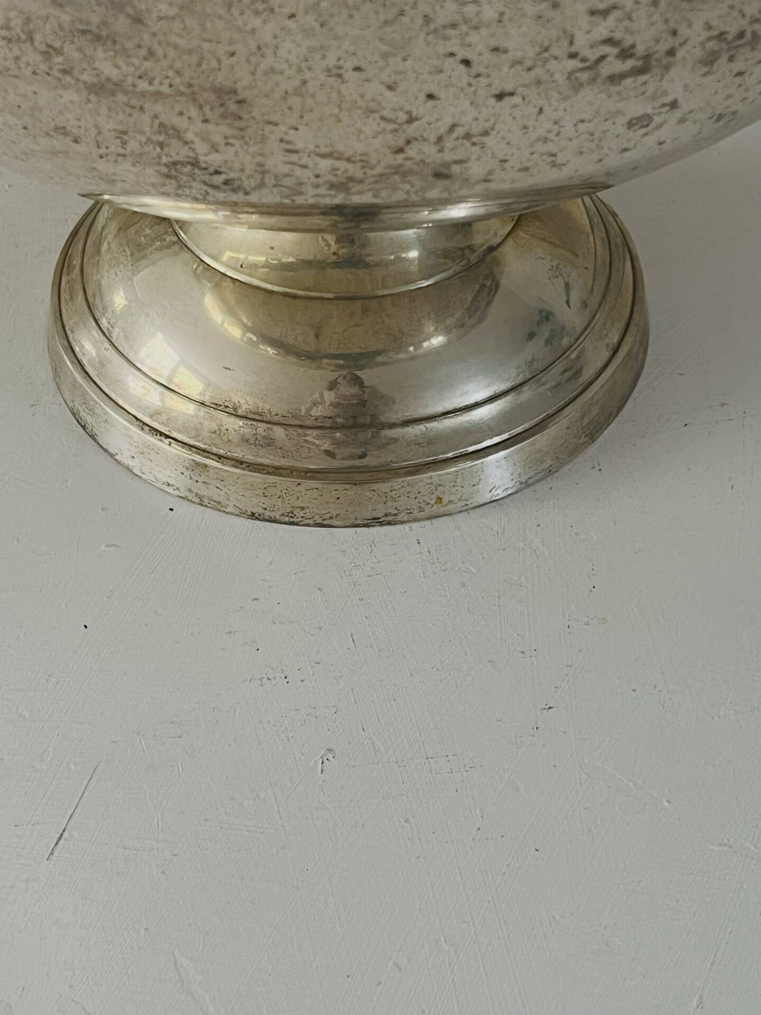 Champagne bucket Silver Plated vasque on Pedestal,