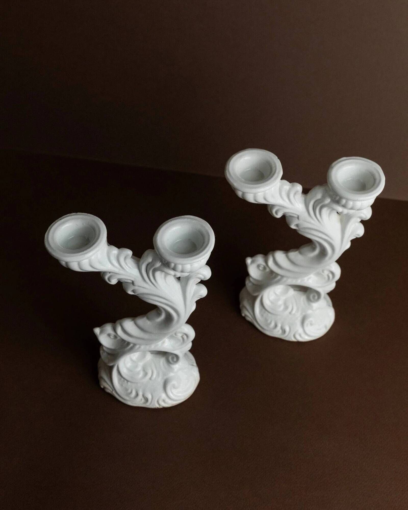 Two White Biscuit Porcelain Candleholders, Vintage Ceramic Candlesticks, Italy 1930s – Elegant Rococo-Style Decor