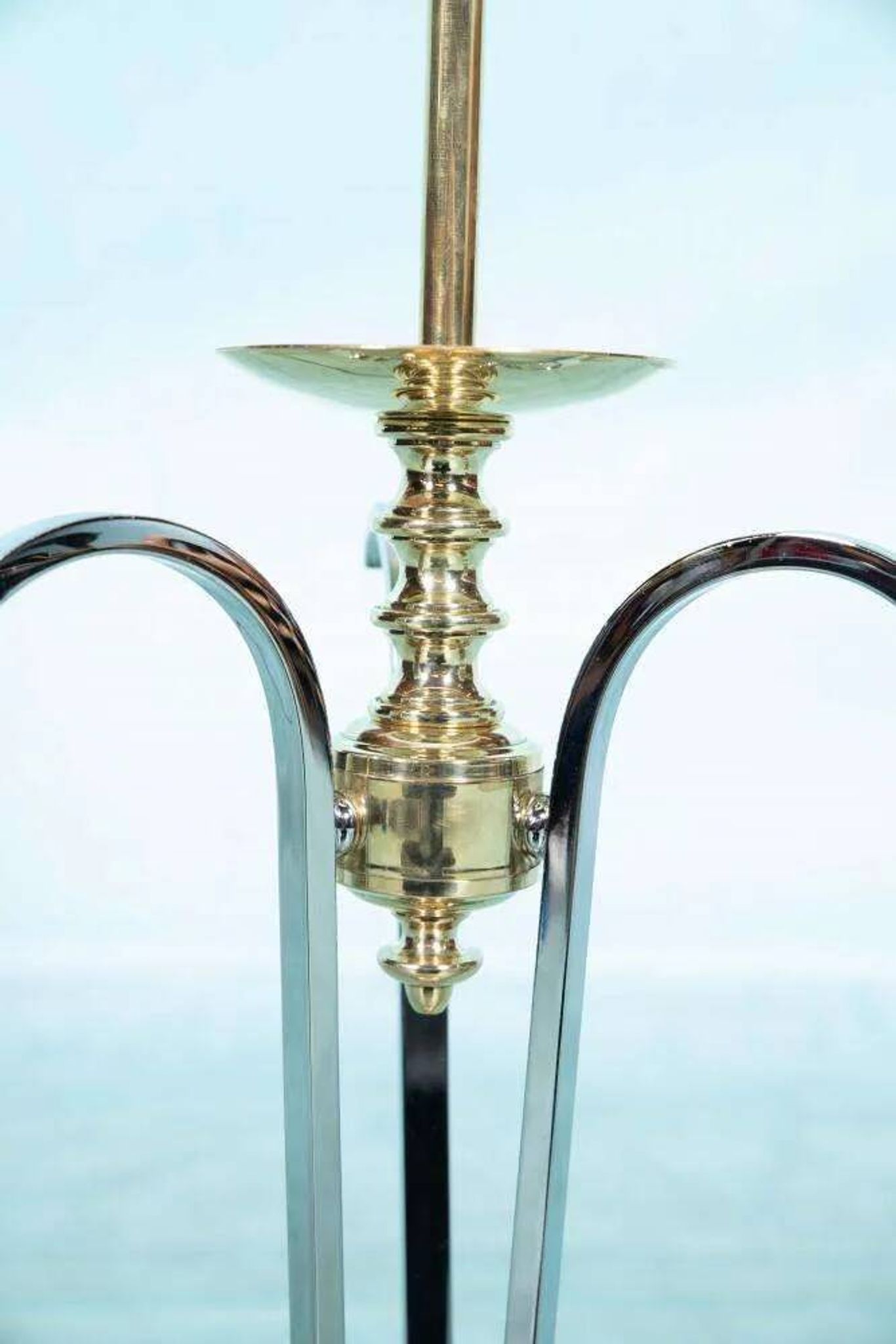 Vintage brass table lamp in Hollywood Regency style from the 50s/60s.