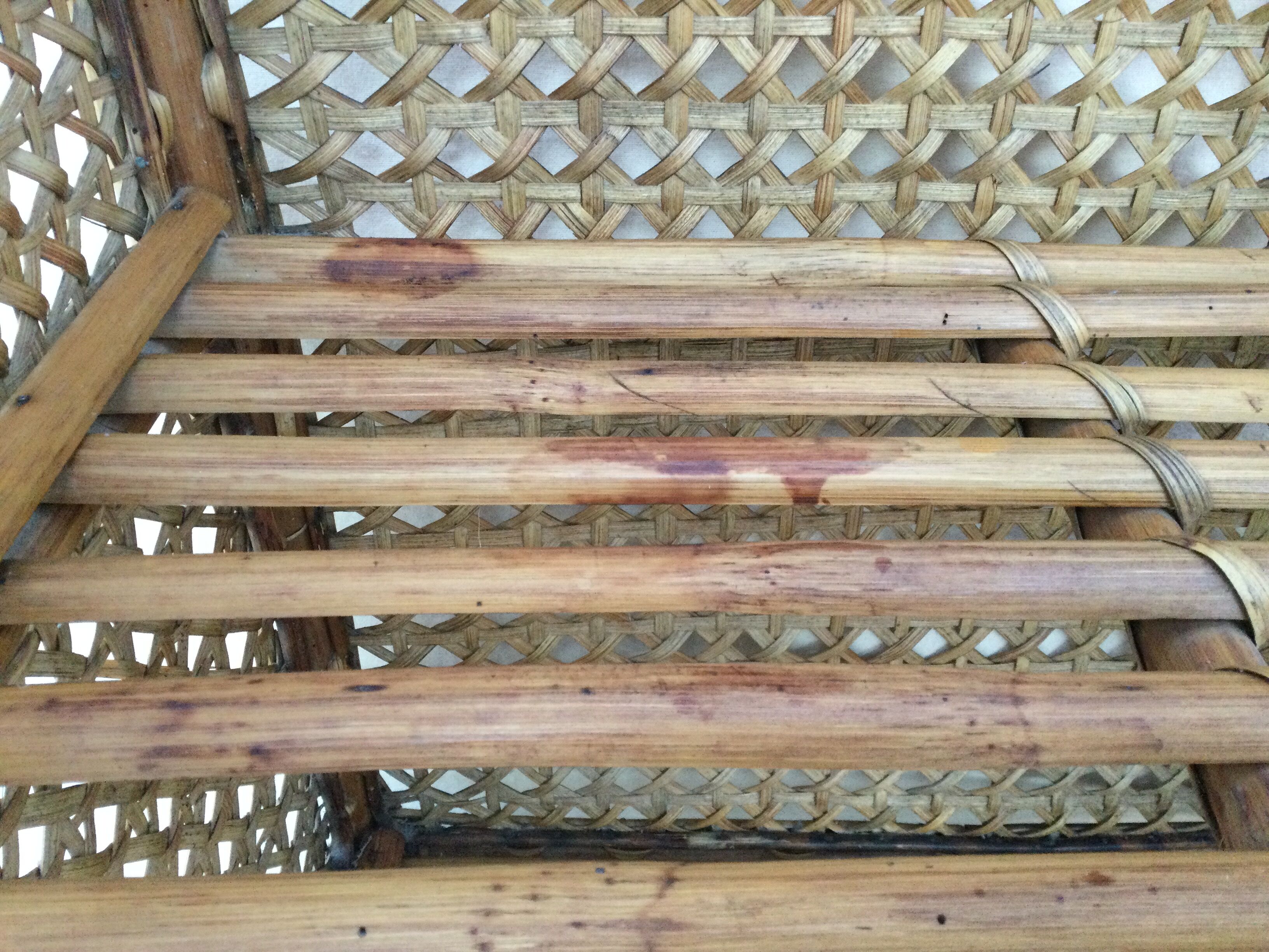 Meuble étagère en rotin