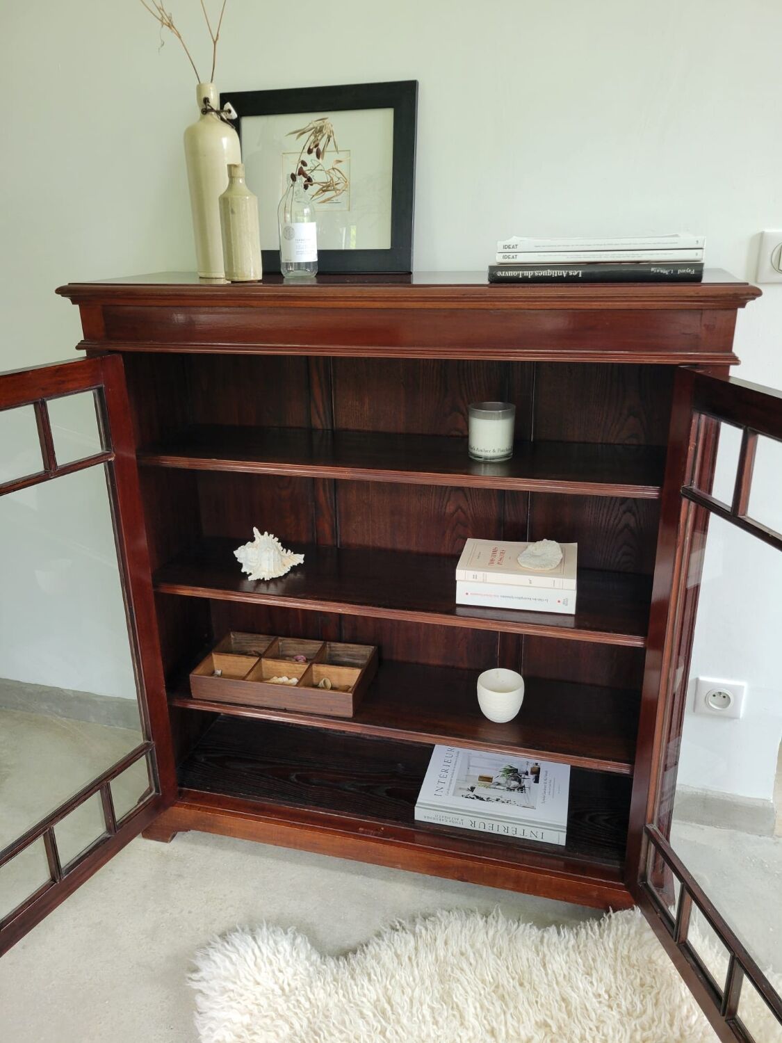 Bibliothèque vitrée vitrine
Anglaise début XXème