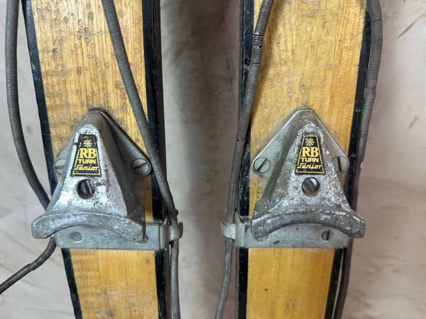 Paire de ski ancien