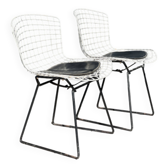 Wire metal chair Bertoia