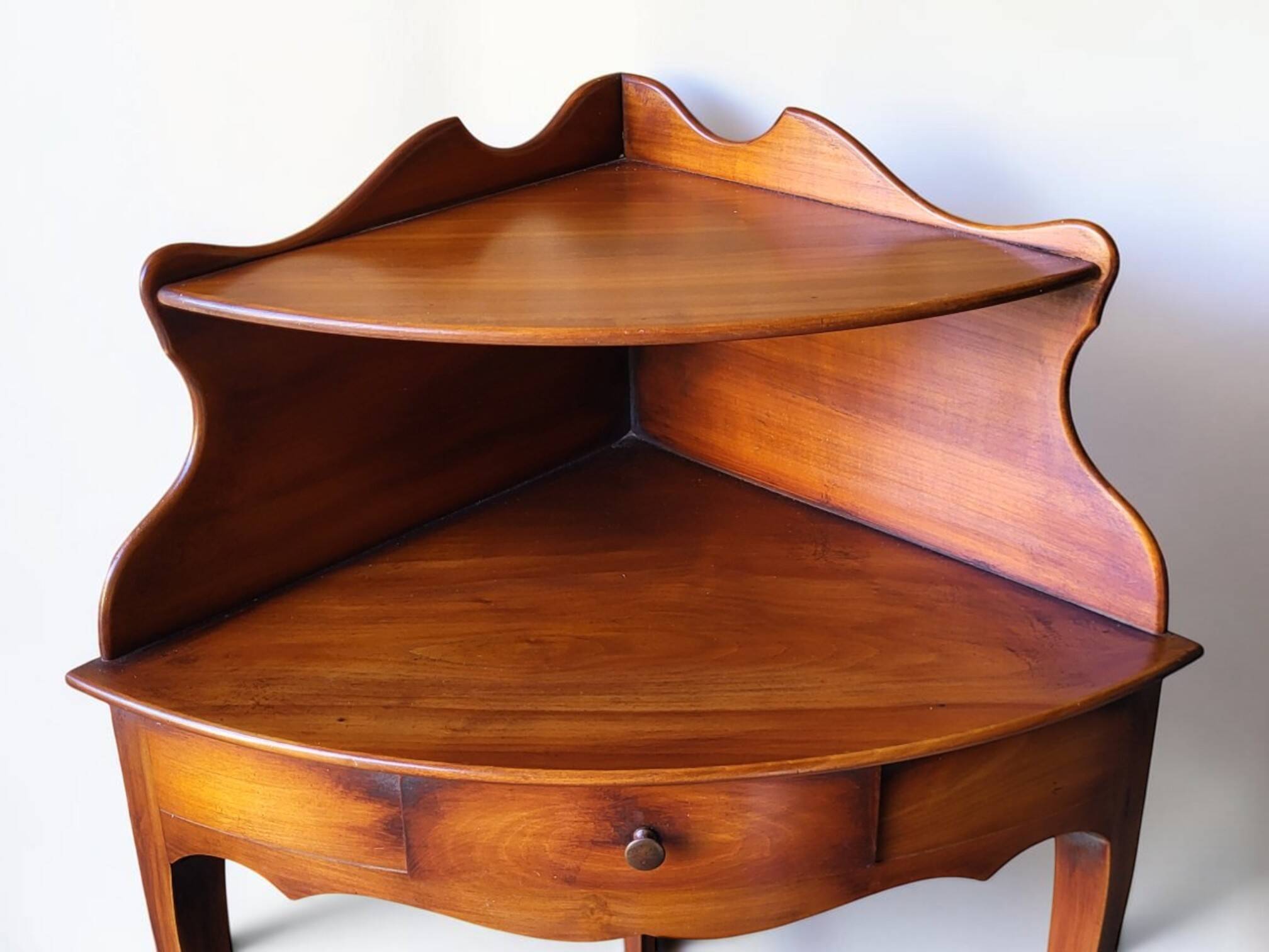 Corner furniture / Wooden corner unit
