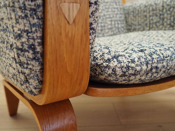 Fauteuil lounge, design danois, années 1960, designer : Hans J. Wegner, fabricant :