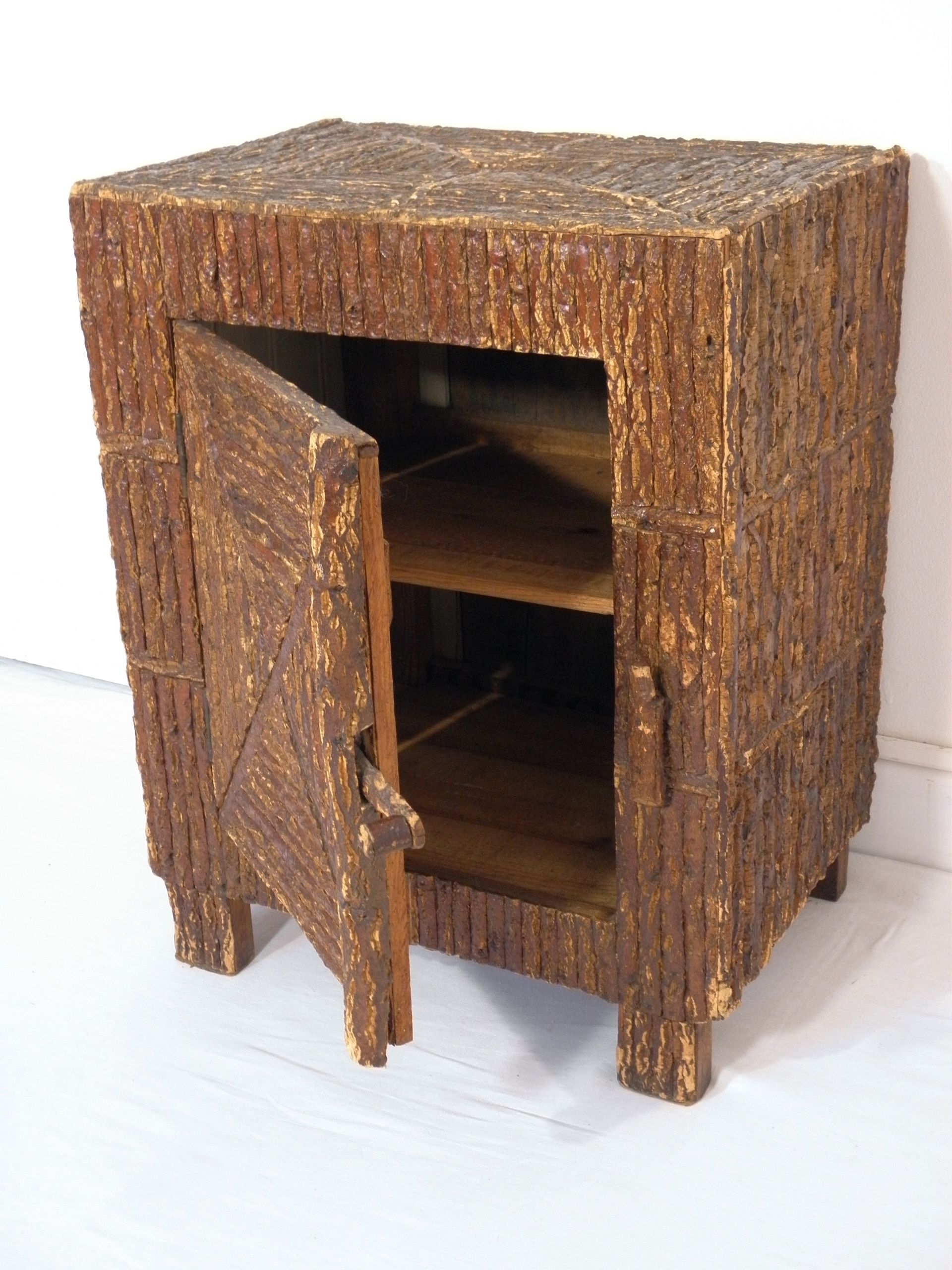 Dutch bedside marquetry Cork-folk art