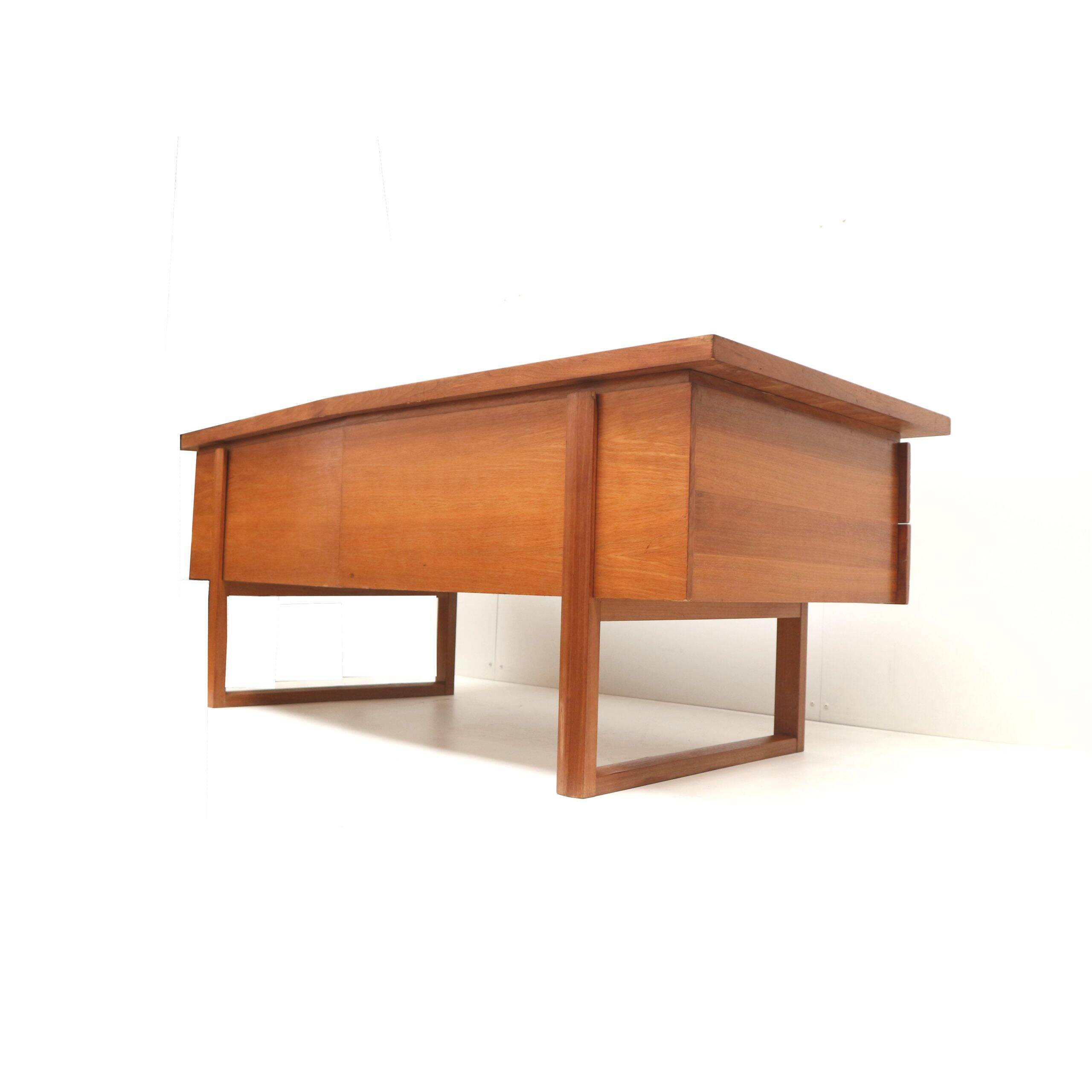Vintage German design executive desk by Kondor, made in the 1970s