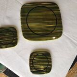 Trivia and 2 bottles coasters