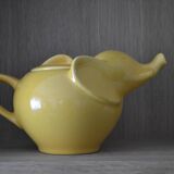 Elephant teapot