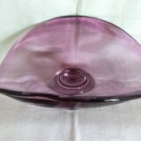 Art Deco style pedestal centrepiece in thick crystal from Val Saint Lambert, 1970s.