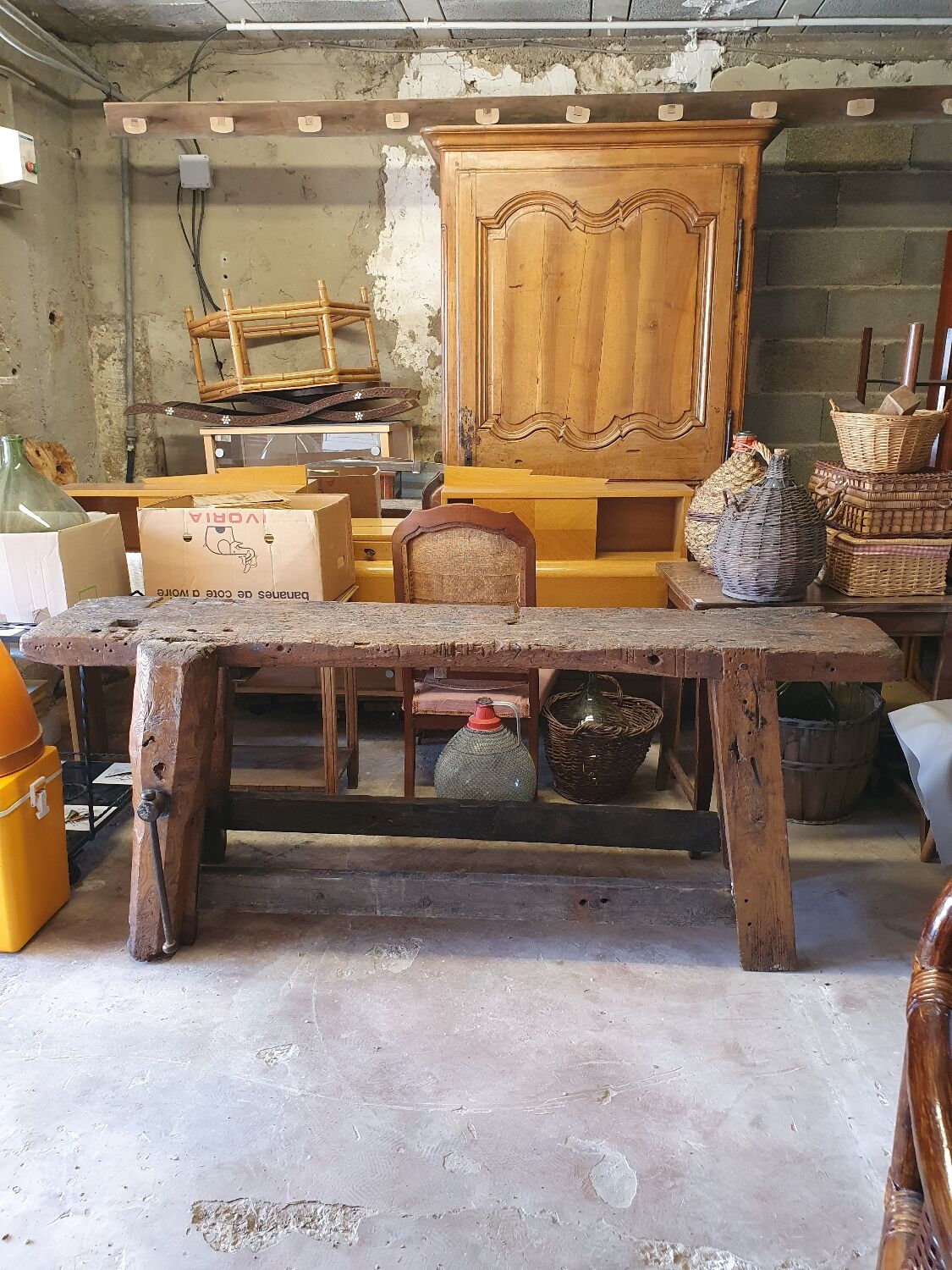 Carpenter's workbench