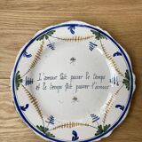 Assiette en faïence ancienne